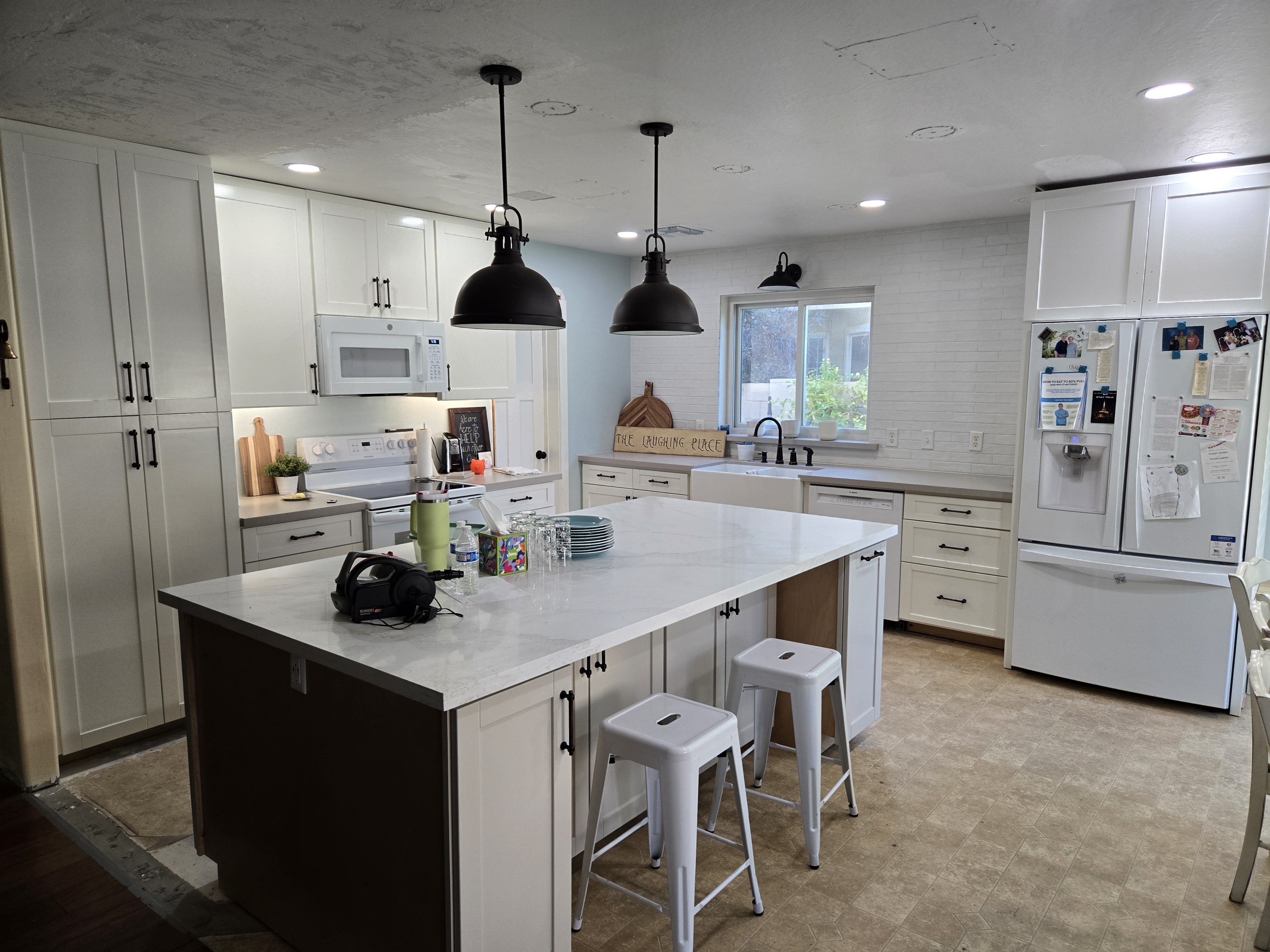 Kitchen with farmhouse sink