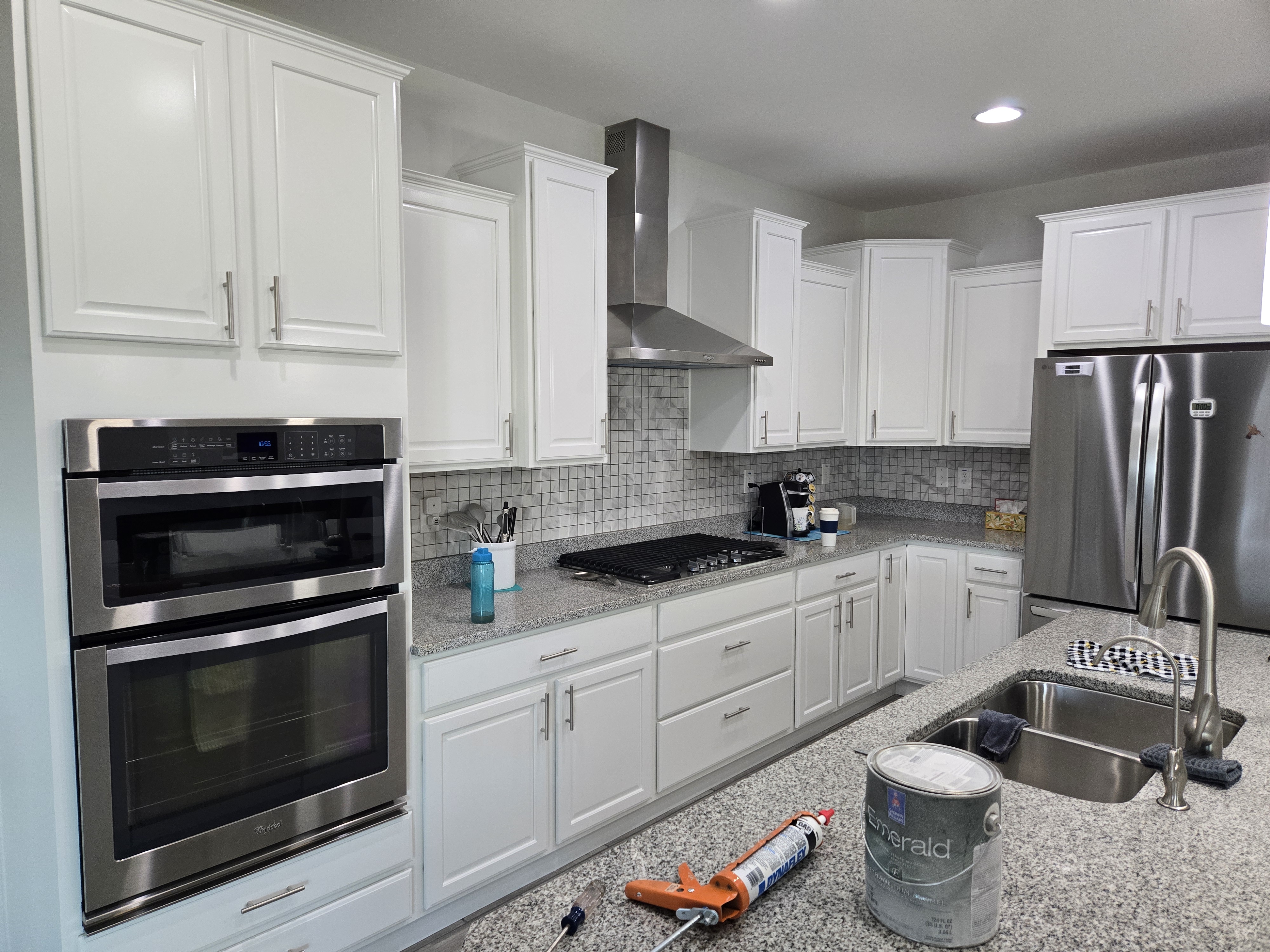Kitchen after white refinish